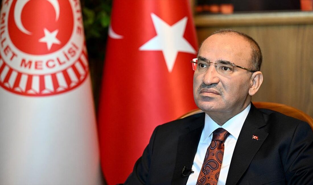 TBMM Başkanvekili Bozdağ, "Anayasanın üzerinde bugüne kadar 19 değişiklik paketi