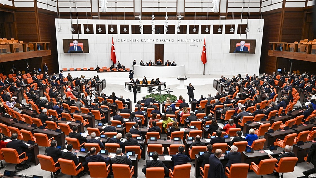 TBMM Genel Kurulu'nda, Meclis'te grubu bulunan tüm siyasi partilerin imzasıyla