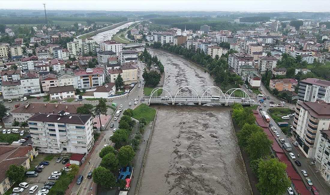 Terme Belediye Başkanı Ali Kılıç, sel ve taşkınları önlemek için
