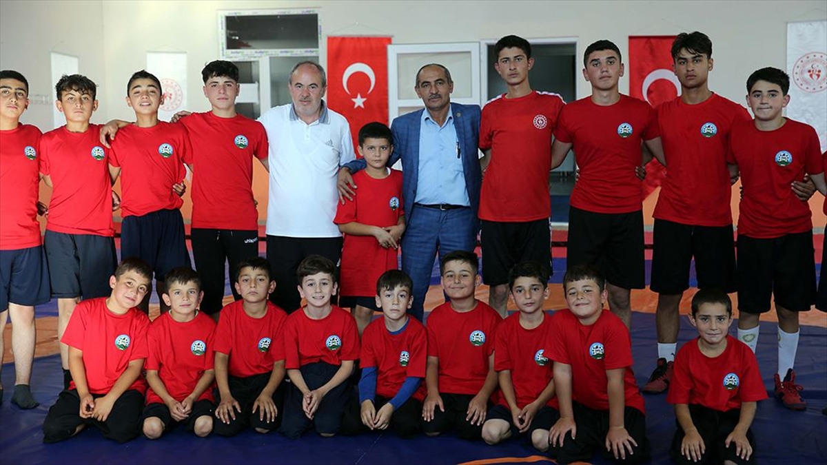 Hasan Bostancı'nın 2018'de önce Türkiye, ardından da Gençler Balkan Şampiyonası'nda