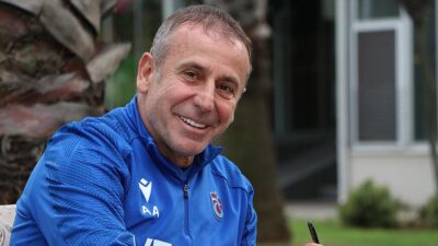 Trabzonspor, teknik direktör Abdullah Avcı ile sözleşme imzaladığını duyurdu.
