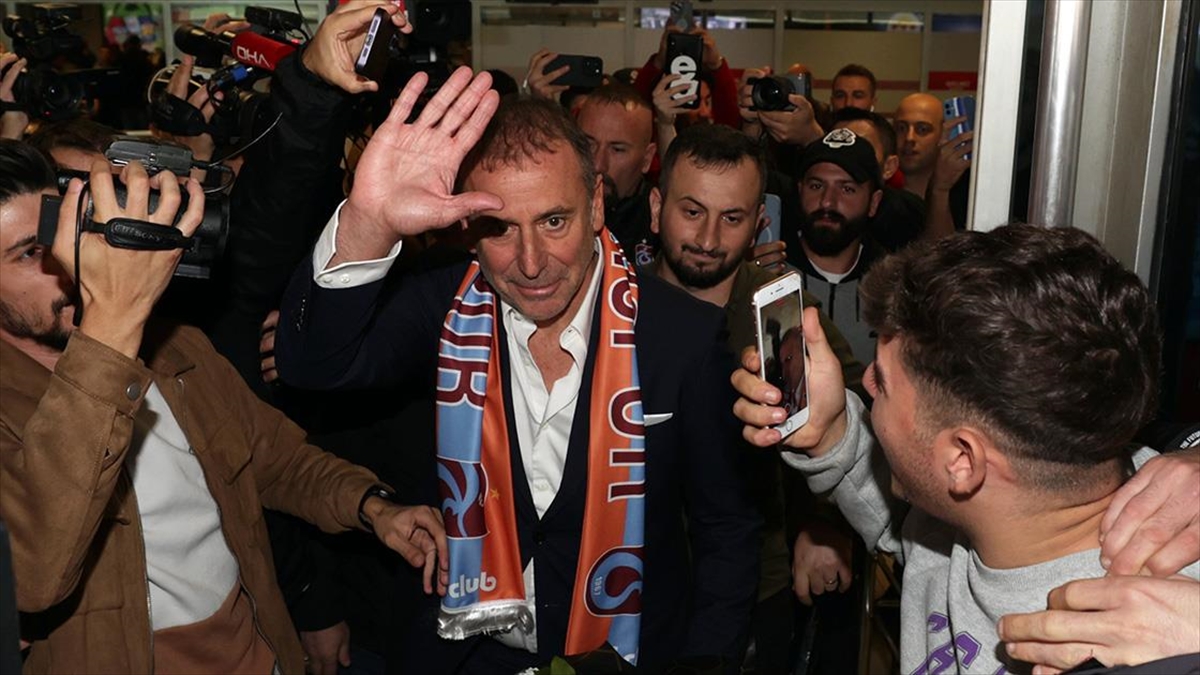 TRABZON (AA) – İstanbul Havalimanı’ndan Türk Hava Yolları’na ait uçakla