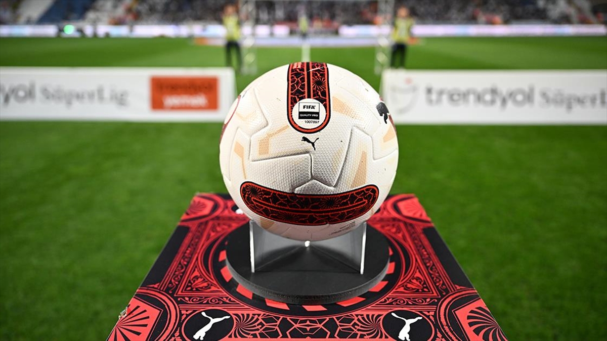 Trendyol Süper Lig ile Trendyol 1. Lig'de 10. hafta maçları