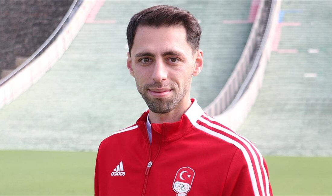 Kayakla atlama branşında kazandığı birçok uluslararası başarıyla Türk spor tarihine