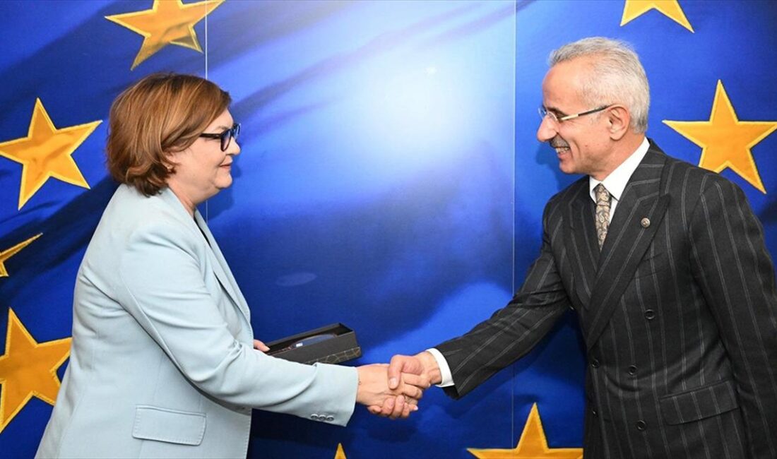 Ulaştırma ve Altyapı Bakanı Abdulkadir Uraloğlu, Türkiye ile Avrupa Birliği