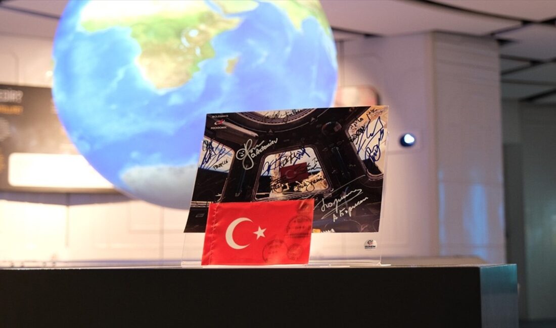 Rus kozmonot Oleg Artemyev, Expedition 66/67 görevleri kapsamında Uluslararası Uzay