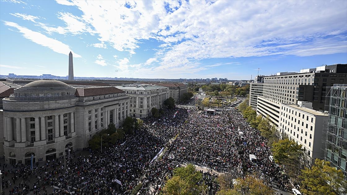 ABD’nin başkenti Washington'da, İsrail’in Gazze’ye yönelik saldırılarında ateşkesin sağlanması ve