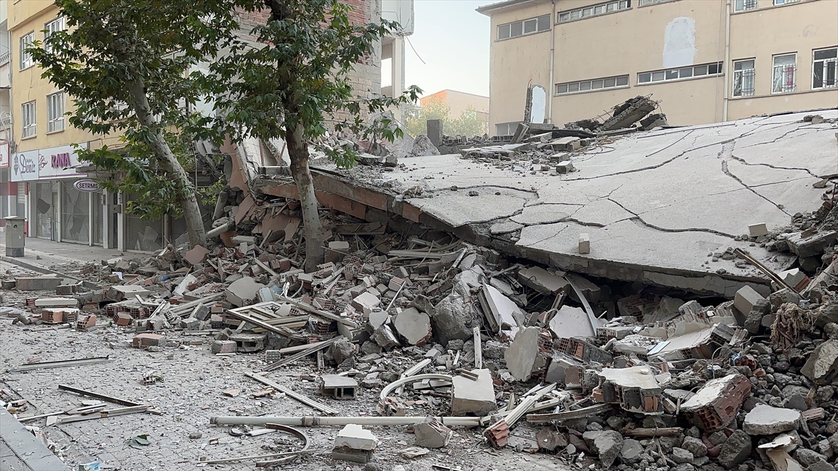 ADIYAMAN (AA) – Pazarcık ve Elbistan merkezli 7,7 ve 7,6