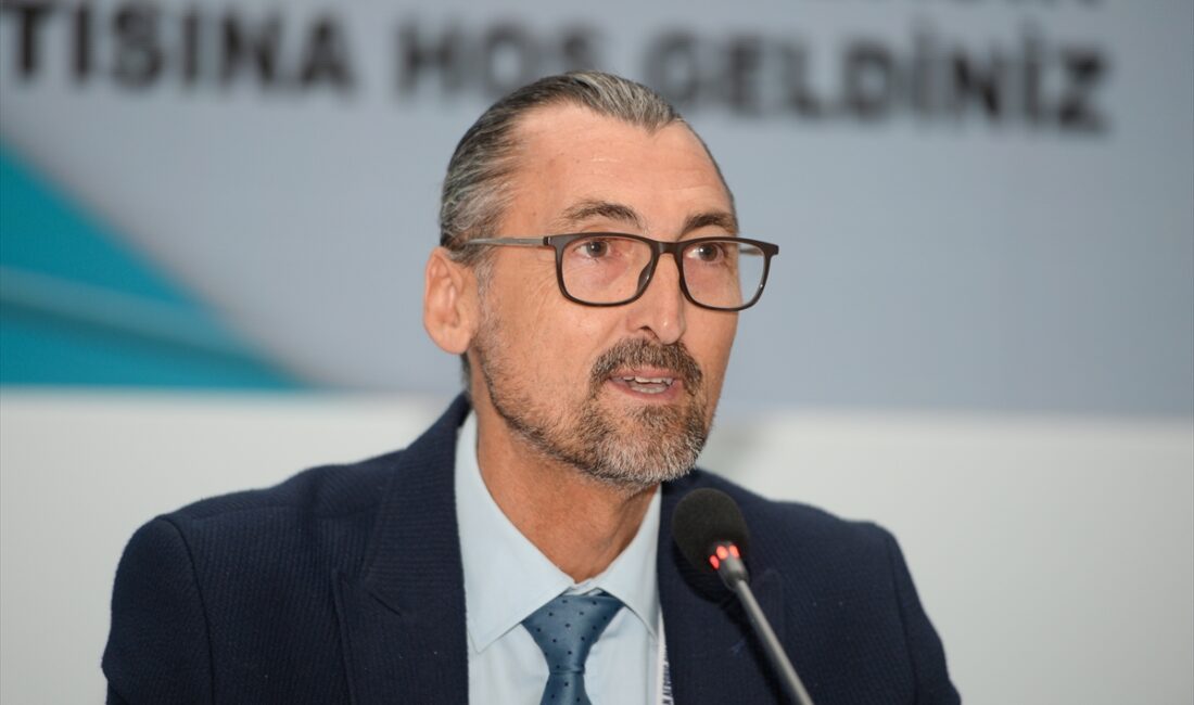 ANTALYA (AA) – Türkiye Cimnastik Federasyonu (TCF) Aerobik Cimnastik Teknik