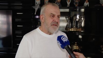 Beşiktaş Kulübünün eski genel sekreterlerinden Ahmet Ürkmezgil, siyah-beyazlı kulübün yaşadığı