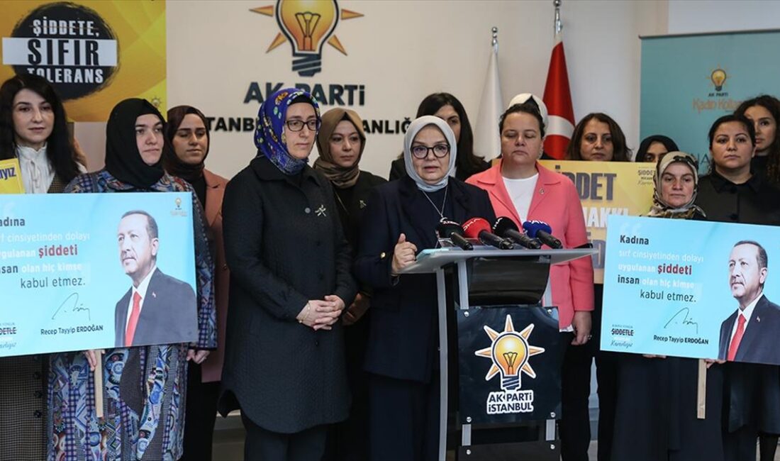 AK Parti'nin Kadın Kolları temsilcileri, 25 Kasım Kadına Yönelik Şiddete
