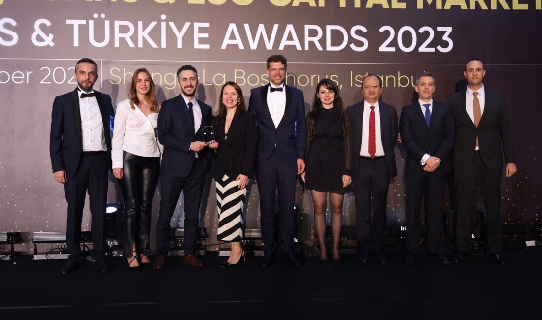 İSTANBUL (AA) – Ak Yatırım, EnerjiSA'nın 3,1 milyar TL'lik tahviline