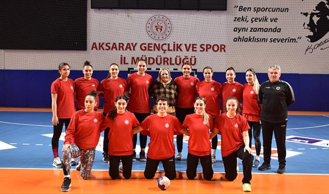 Hentbol Kadınlar Süper Lig'de mücadele eden Aksaray Belediyespor, sezonun ikinci