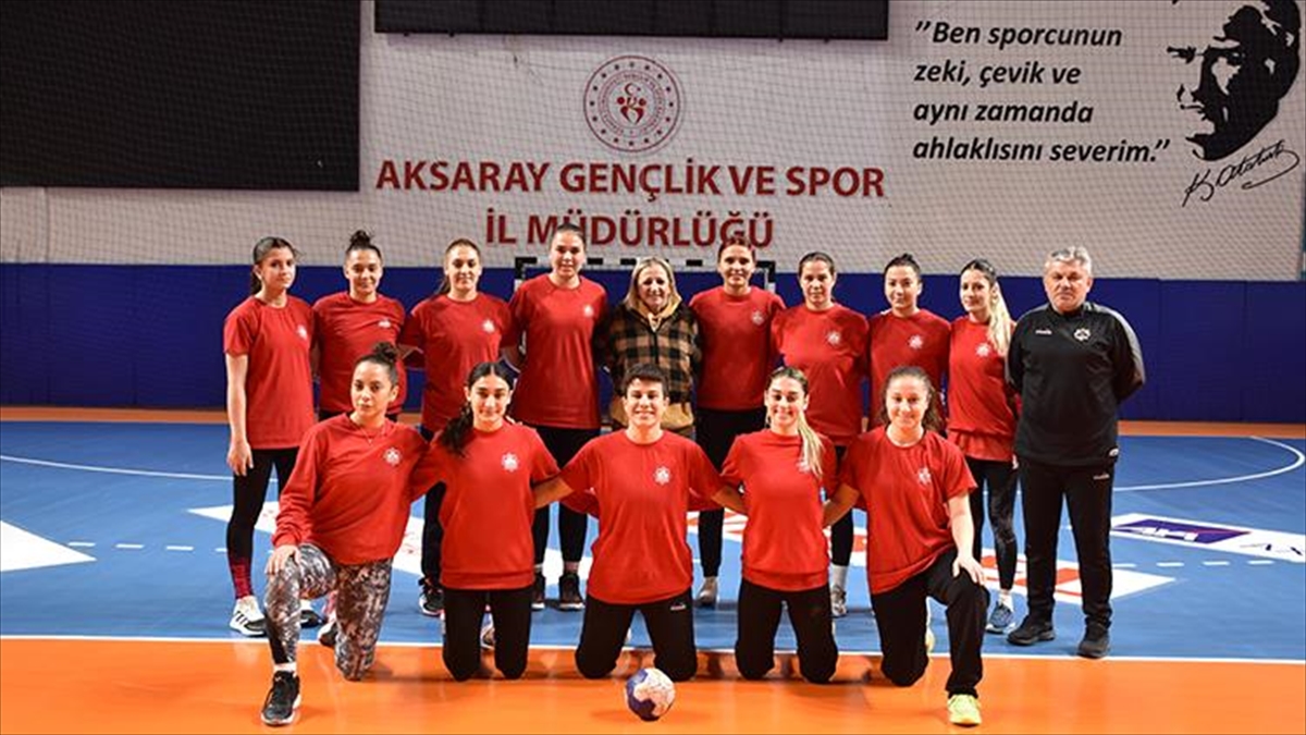 Hentbol Kadınlar Süper Lig'de mücadele eden Aksaray Belediyespor, sezonun ikinci