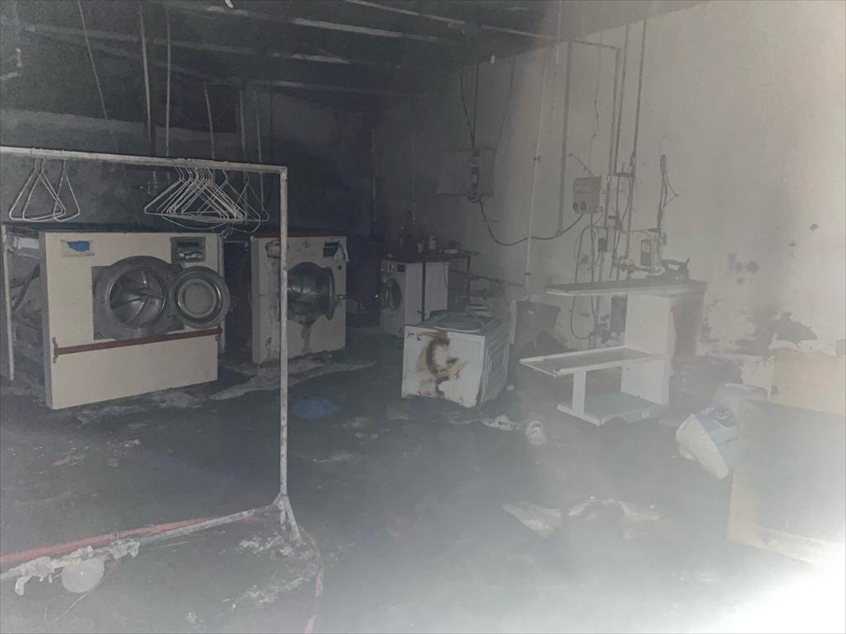ANTALYA (AA) – Antalya'nın Alanya ilçesinde bir çamaşırhanede çıkan yangında