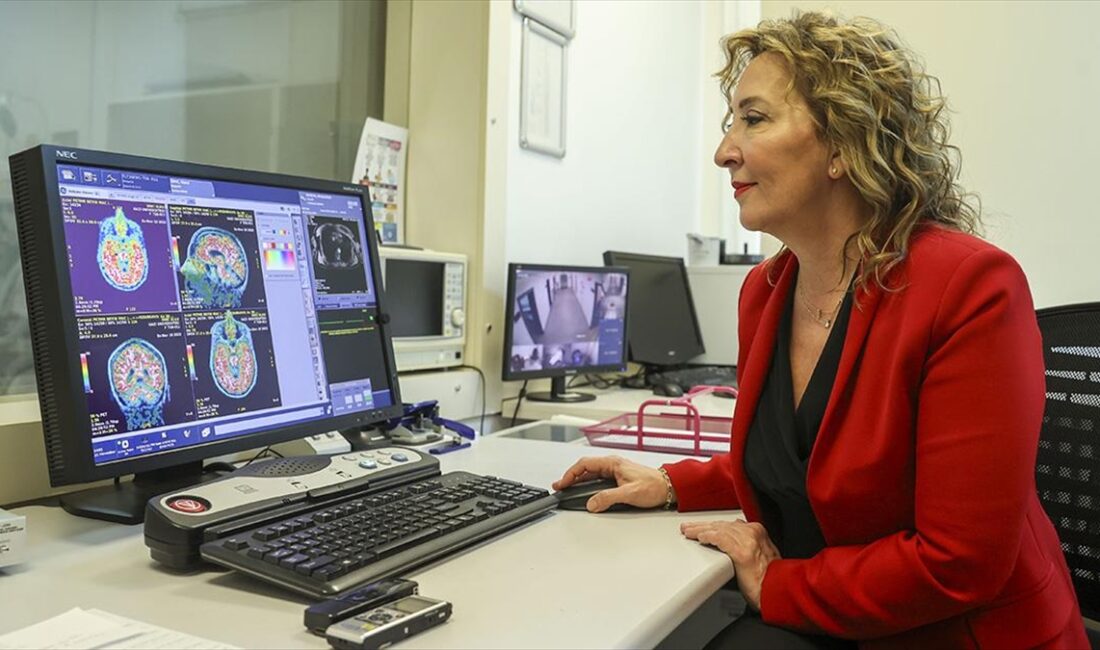 Türkiye'de kamu ve üniversite hastaneleri içerisinde ilk kez Gazi Üniversitesi