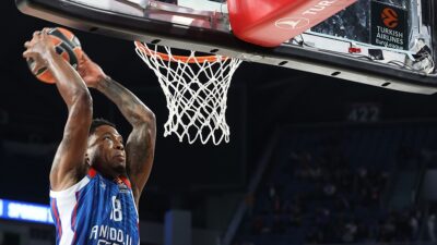 Anadolu Efes Erkek Basketbol Takımı, THY Avrupa Ligi'nin altıncı haftasında