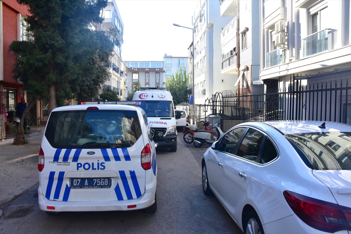 ANTALYA (AA) – Antalya'nın Kepez ilçesinde uzman çavuş evinde ölü
