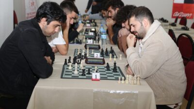 ANTALYA (AA) – Antalya'da düzenlenen yurtlar arası spor müsabakaları başladı.