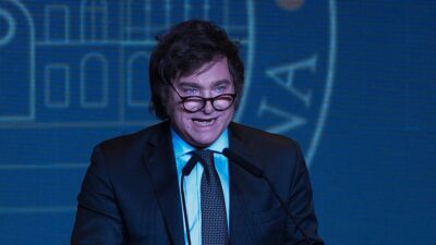 Arjantin'de, 19 Kasım seçimlerini açık ara kazanan Javier Milei, kampanyası