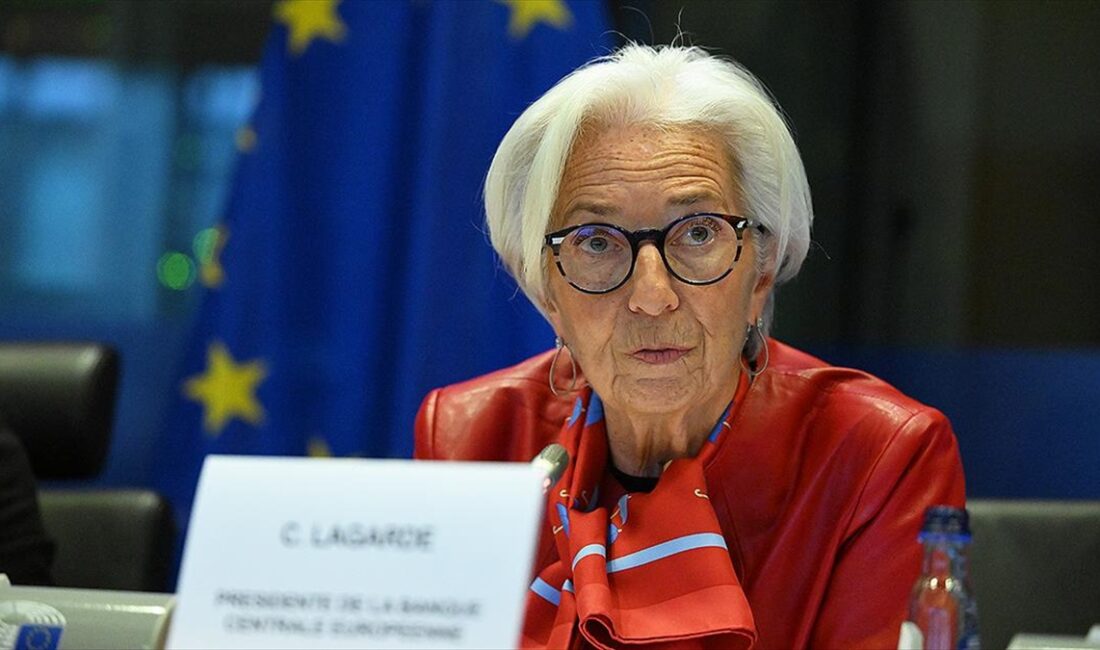 Avrupa Merkez Bankası (ECB) Başkanı Christine Lagarde, Avro Bölgesi'nde gelecek