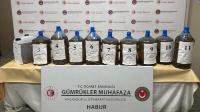 Ticaret Bakanı Ömer Bolat, kaçakçılıkla mücadele ekiplerince bir tırda 216,6