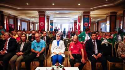 ANTALYA (AA) – Aile ve Sosyal Hizmetler Bakanı Mahinur Özdemir