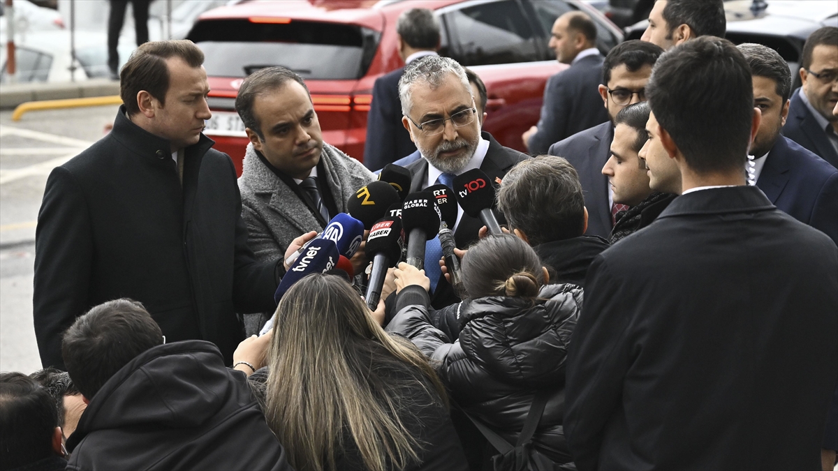 Çalışma ve Sosyal Güvenlik Bakanı Vedat Işıkhan, Asgari Ücret Tespit