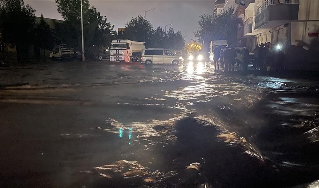 Batman'da sele kapılan kadın hayatını kaybetti BATMAN (AA) – Alınan bilgiye göre, Seyitler Mahallesi’nde Lalihan Güner