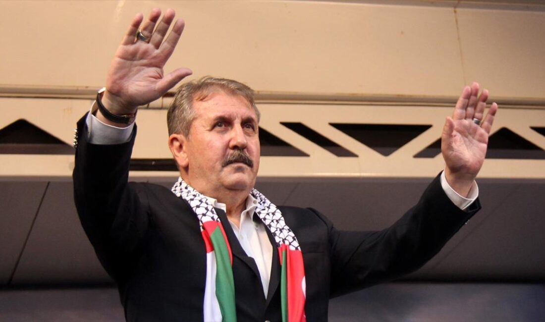 Büyük Birlik Partisi (BBP) Genel Başkanı Mustafa Destici, Gazze'de yakın