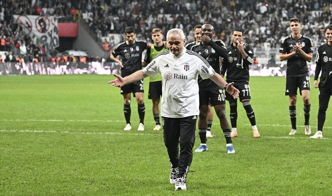 Beşiktaş Futbol Takımı, milli maçlar nedeniyle liglere verilen arada Sakaryaspor