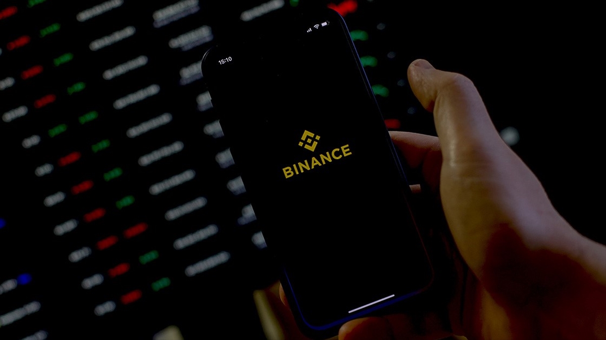 Dünyanın en büyük kripto borsası Binance, ruble cinsinden para yatırma