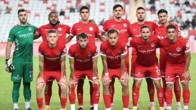 Stat: Corendon Airlines Park Antalya Hakemler: Abdullah Buğra Taşkınsoy, Yusuf