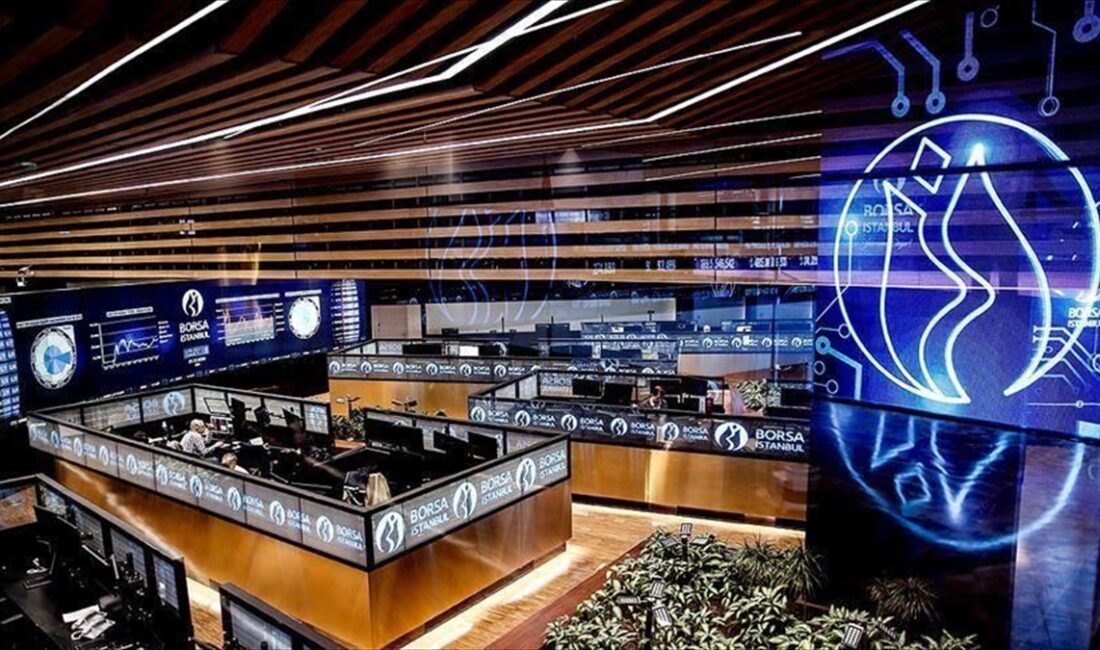 Borsa İstanbul'da BIST 100 endeksi, güne yüzde 0,1 yükselişle 8.054,80