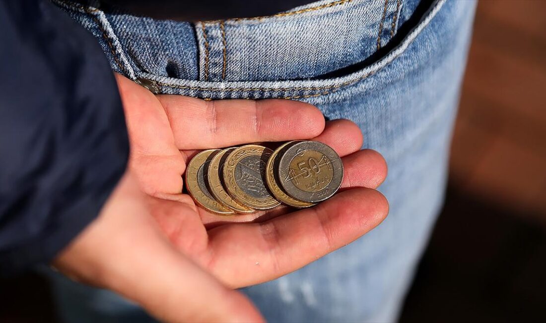 İlk ve ortaokul öğrencileri arasında hızla yaygınlaşan ve "kanlı para"