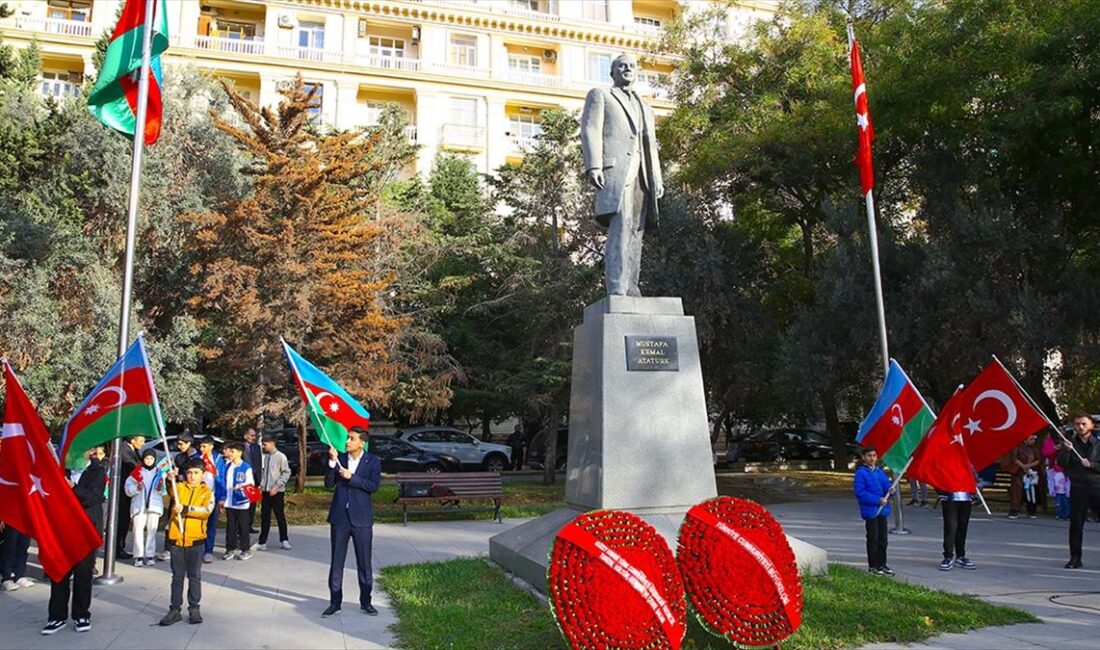 Türkiye Cumhuriyeti'nin kurucusu Büyük Önder Mustafa Kemal Atatürk, ebediyete intikalinin