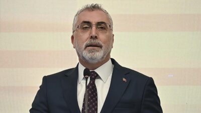 Bakanı Işıkhan, 2024'te geçerli olacak asgari ücrete ilişkin, "Cumhurbaşkanımızın da