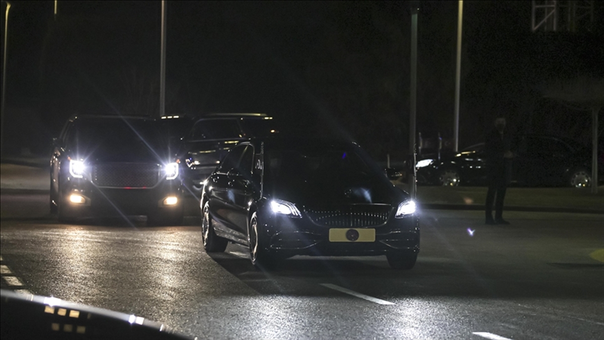 İSTANBUL (AA) – “TRK” uçağıyla saat 23.10’da Atatürk Havalimanı’na gelen