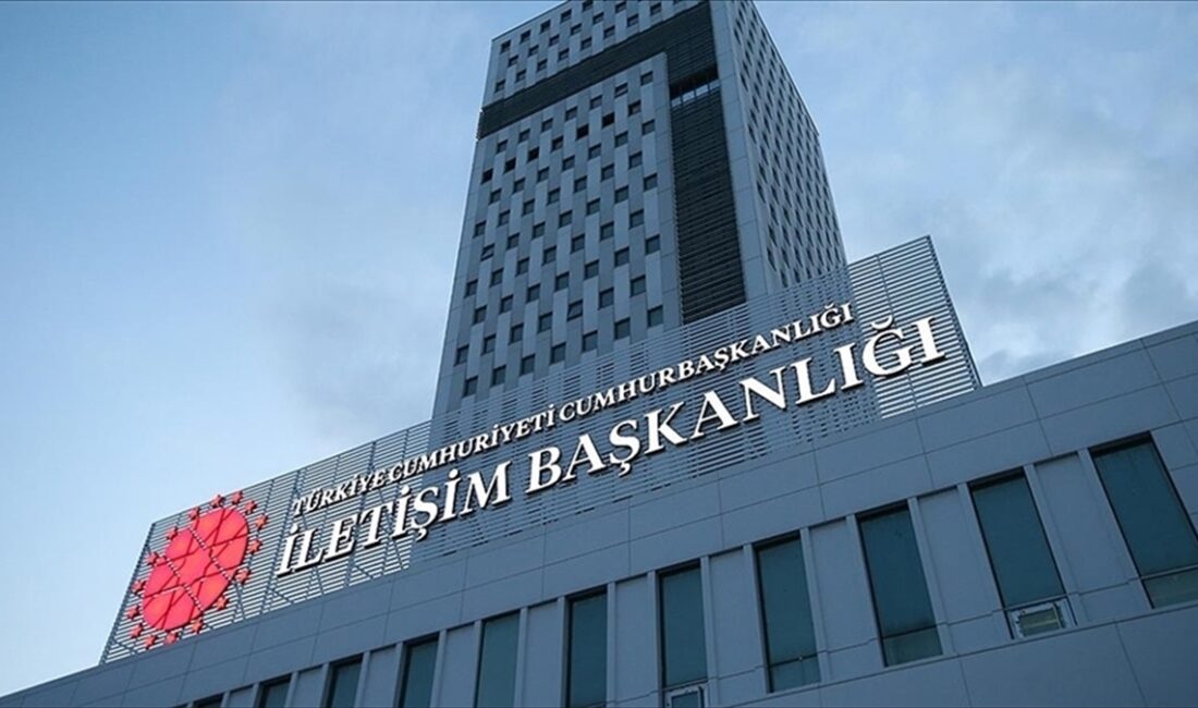 Cumhurbaşkanlığı İletişim Başkanlığı Dezenformasyon Bülteni'nin 100. sayısı yayımlandı Cumhurbaşkanlığı İletişim Başkanlığı Dezenformasyonla Mücadele Merkezince, İsrail'in Filistin'e yönelik saldırılarına