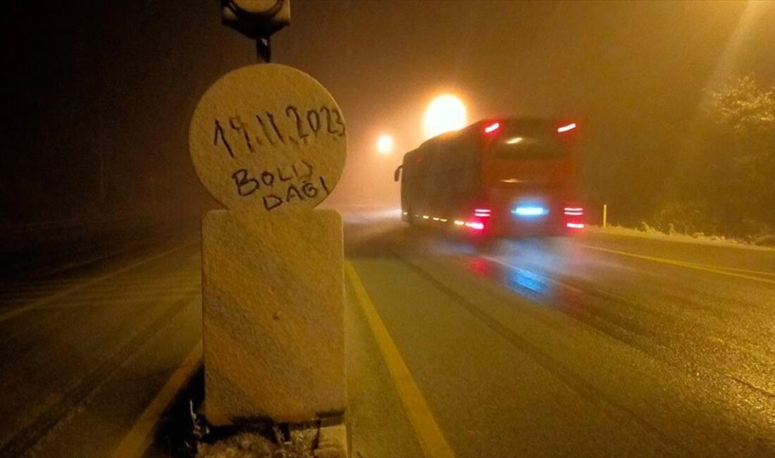 İstanbul ile Ankara arasında ulaşımı sağlayan D-100 Karayolu'nun Bolu Dağı