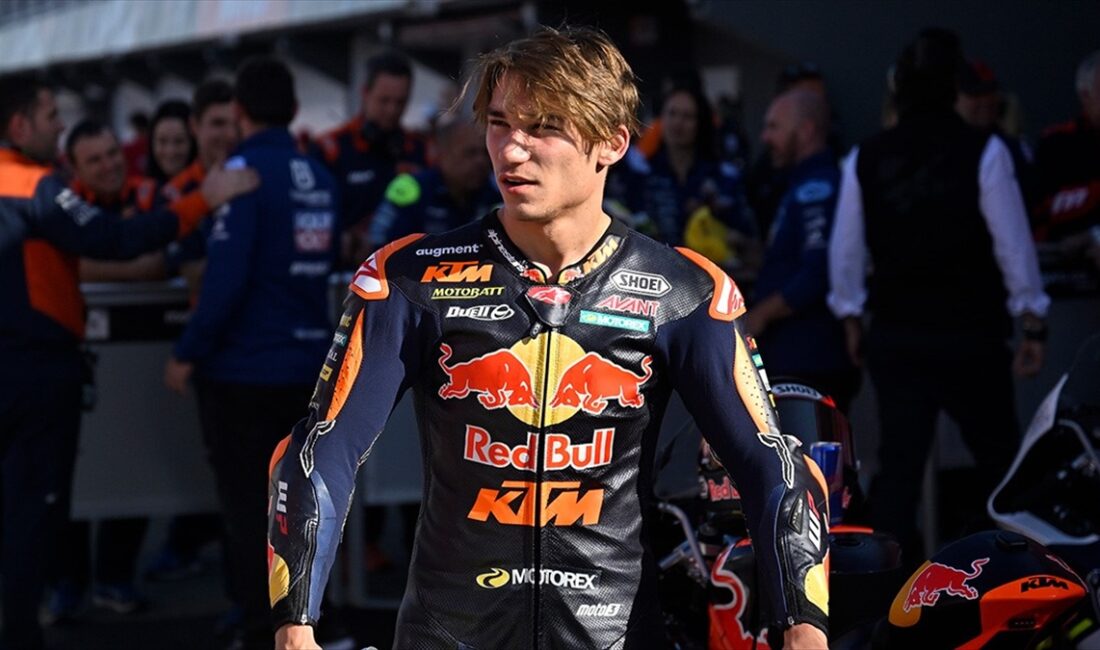 Şampiyonayı 4. sırada tamamlayan Deniz, Moto3 kariyerindeki en iyi derecesini