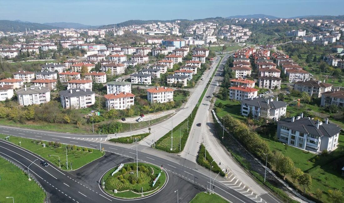 Depremlerin sarstığı Düzce sigorta yapılan konut oranında ilk sırada yer aldı Son 25 yılda 3 büyük deprem yaşayan ve konut stokunun