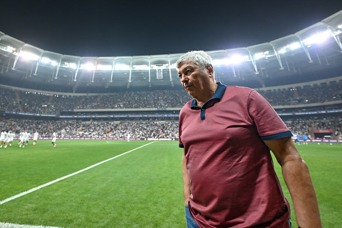 Ukrayna ekiplerinden Dinamo Kiev'i çalıştıran Mircea Lucescu, görevinden istifa etti.