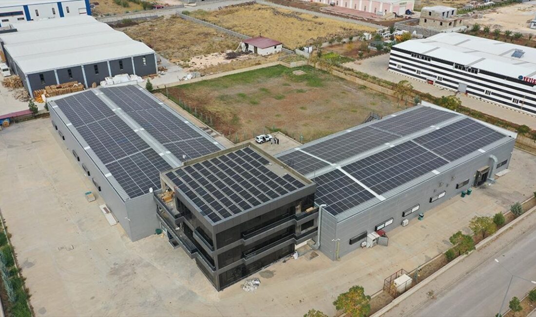 Diyarbakır'da bir tatlı firması, Organize Sanayi Bölgesi'ndeki (OSB) fabrikasında tescilli