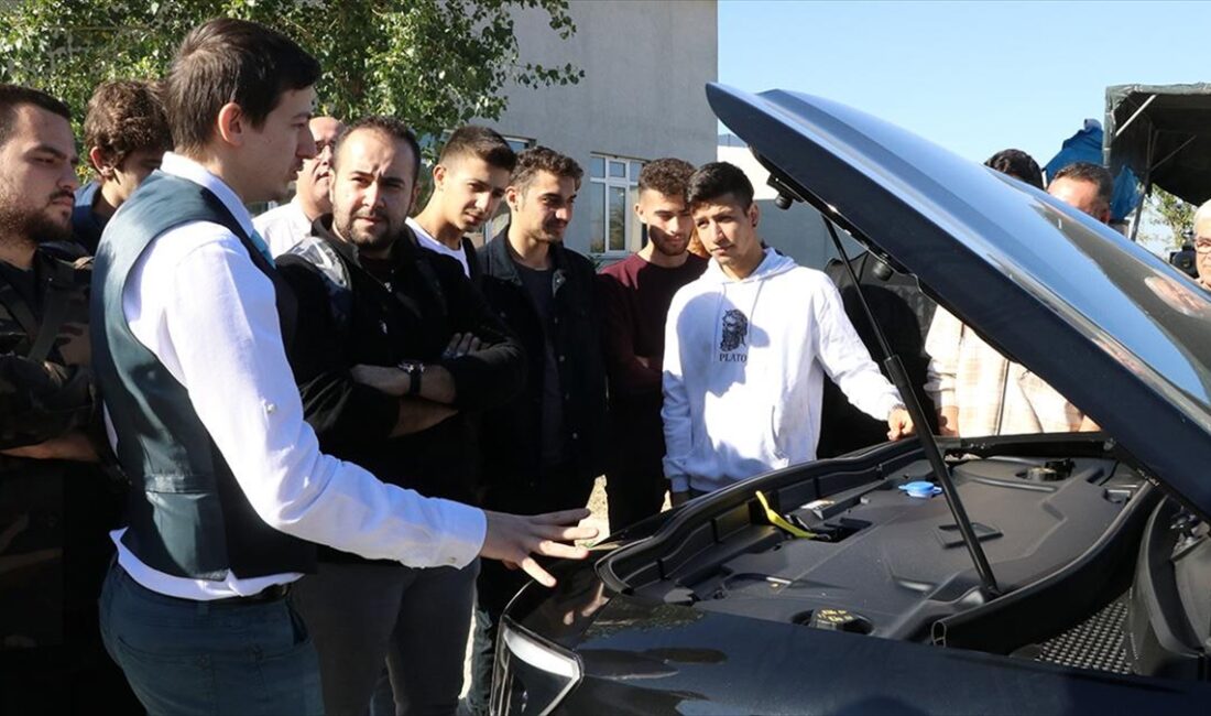 EDİRNE (AA) – Edirne Teknik Bilimler Meslek Yüksekokulu Elektrik ve