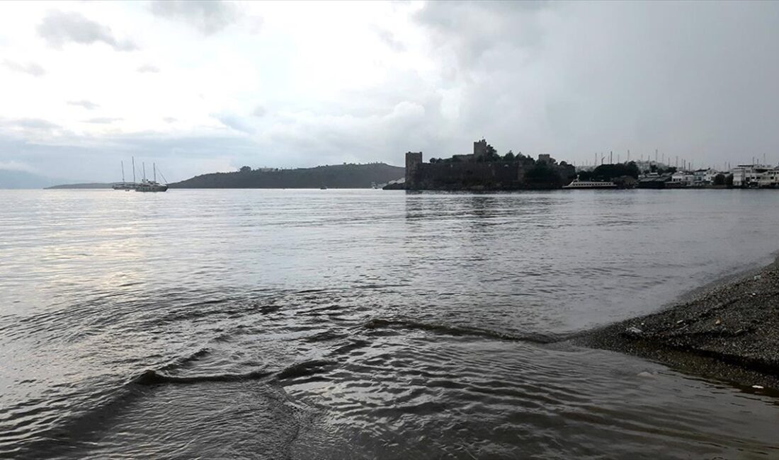 Ege'nin güneyinde ve Akdeniz'in doğusunda yarın fırtına bekleniyor.
