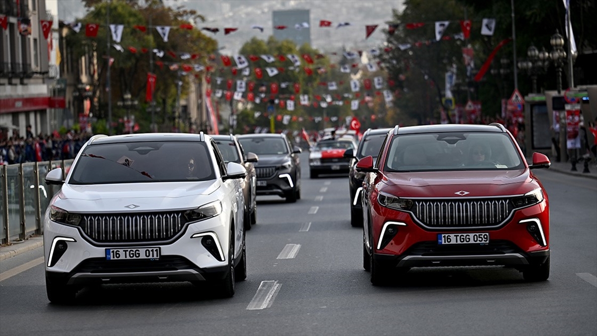 Türkiye'de geçen ay trafiğe kaydı yapılan her 9 otomobilden 1'i