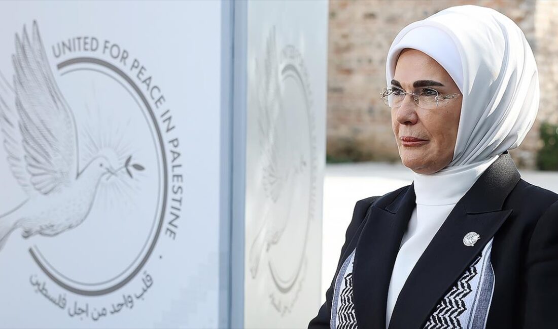 Emine Erdoğan'dan Gazze'deki masumlar için ateşkes paylaşımı İSTANBUL (AA) – Emine Erdoğan, sosyal medya hesabından yaptığı paylaşımda,