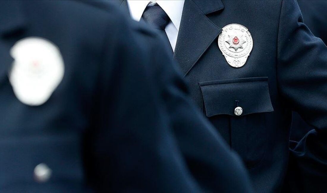 Emniyet Genel Müdürlüğüne (EGM) 10 bin 102 kadro ihdas edildi.