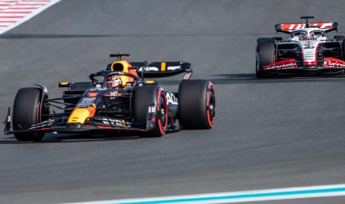 Formula 1 Dünya Şampiyonası'nda sezonun 23. ve son ayağı Abu